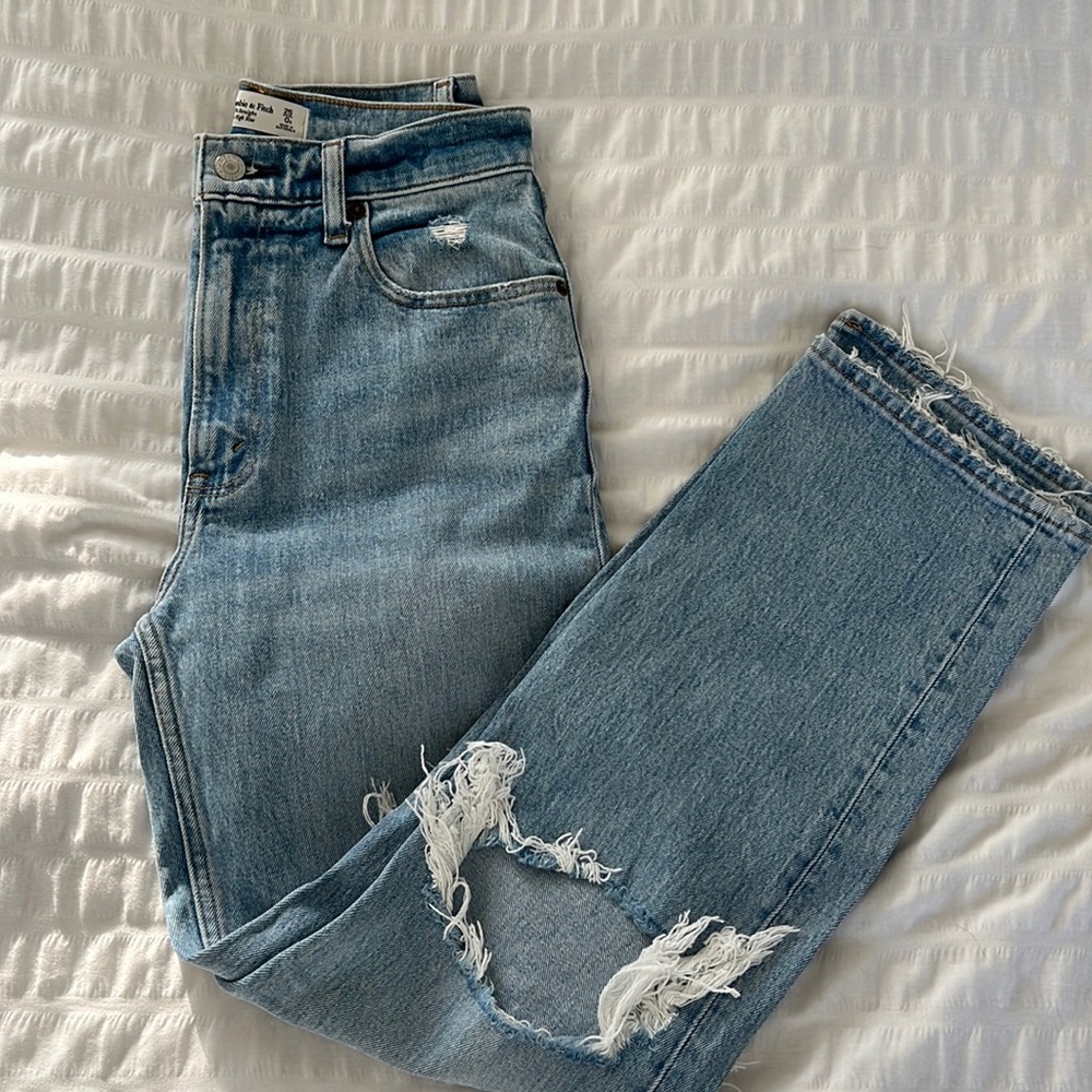 Abercrombie 90s high rise straight leg jeans